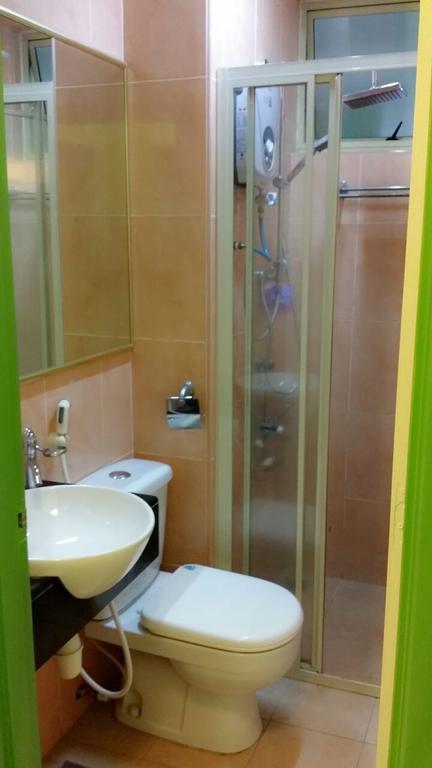 Qaiser Executive Stay East Lake Residence Kampong Bohol エクステリア 写真