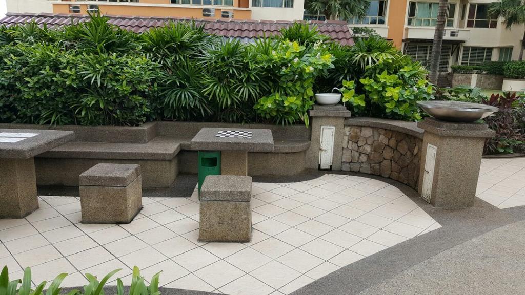 Qaiser Executive Stay East Lake Residence Kampong Bohol エクステリア 写真