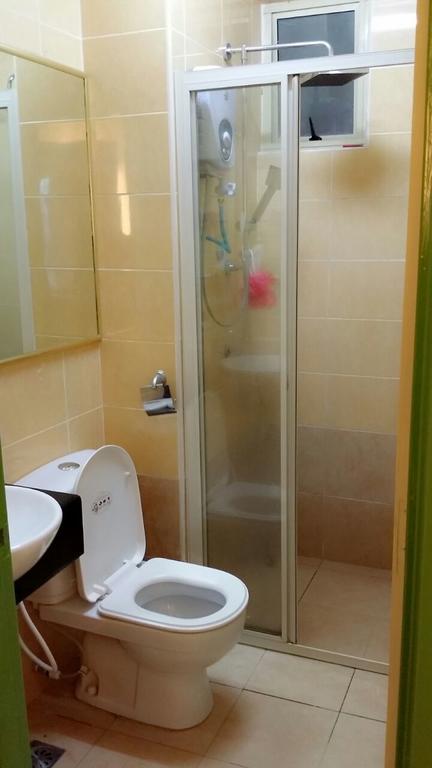Qaiser Executive Stay East Lake Residence Kampong Bohol エクステリア 写真